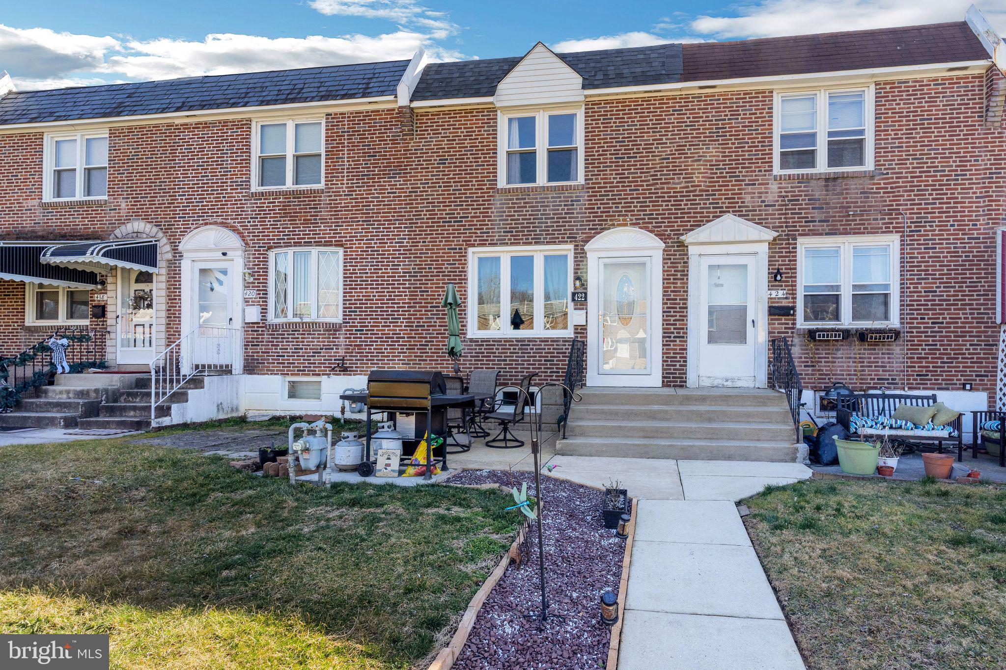 422 Pine St