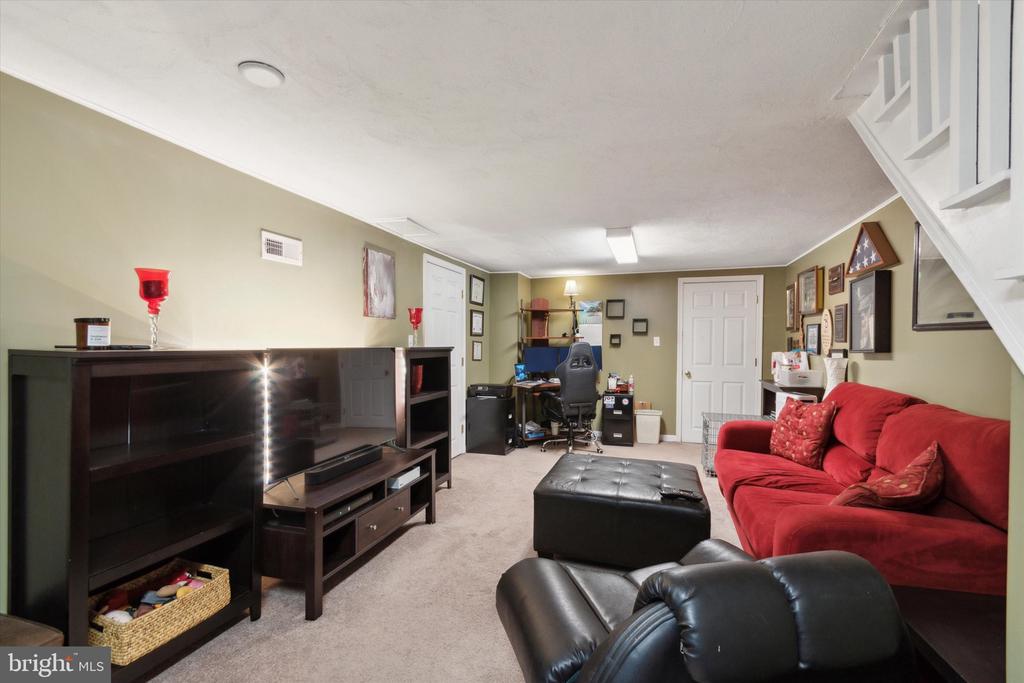 509 S 4th St