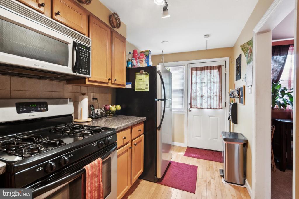 509 S 4th St