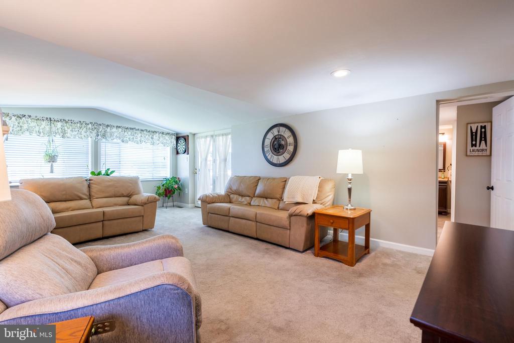 13 Beech Ave