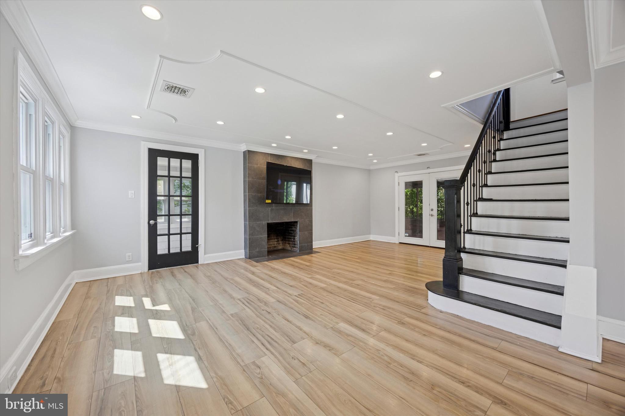 722 Mason Ave