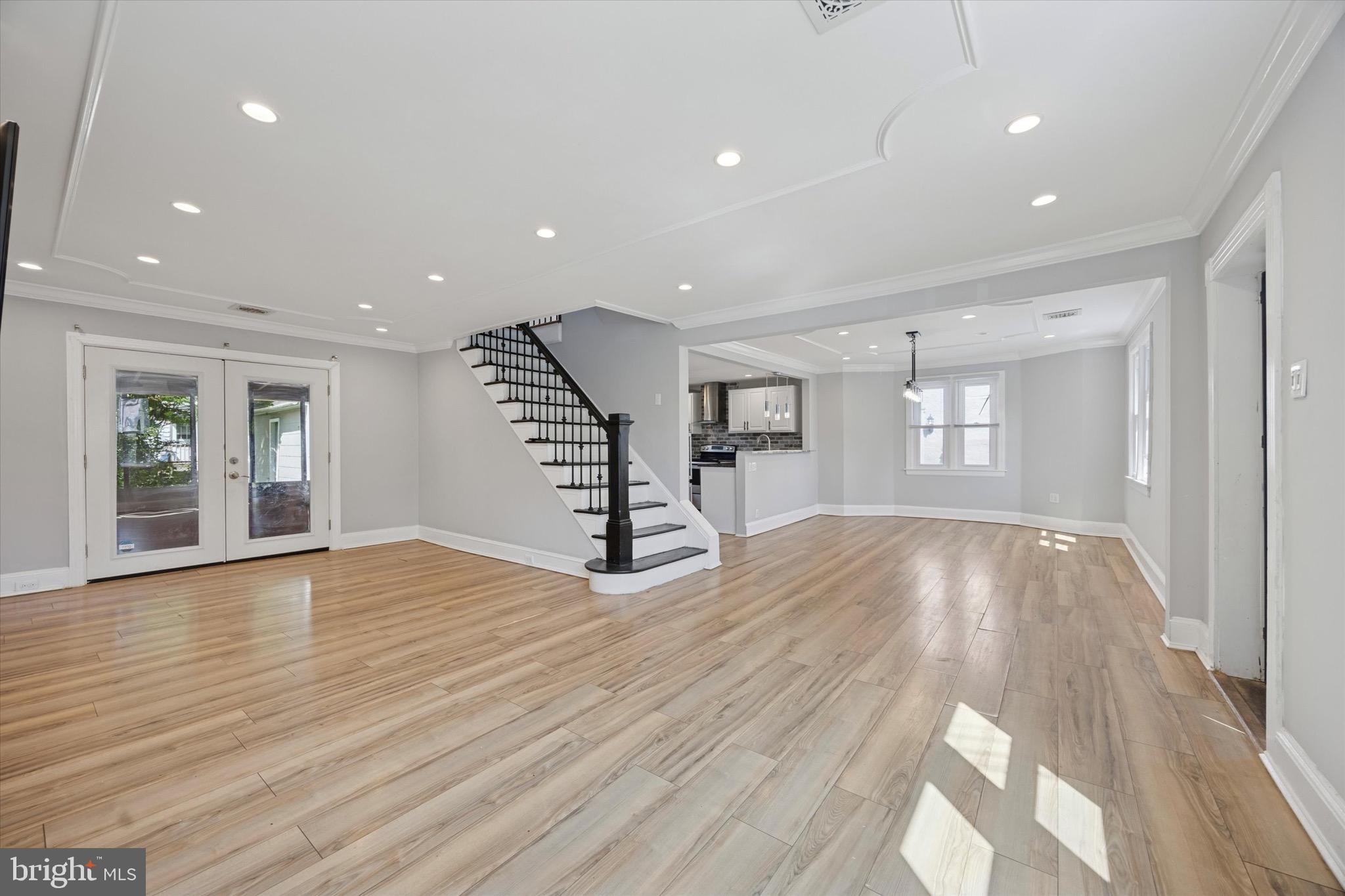 722 Mason Ave