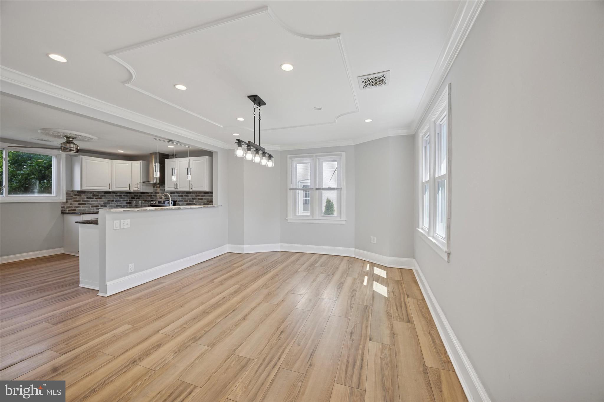 722 Mason Ave