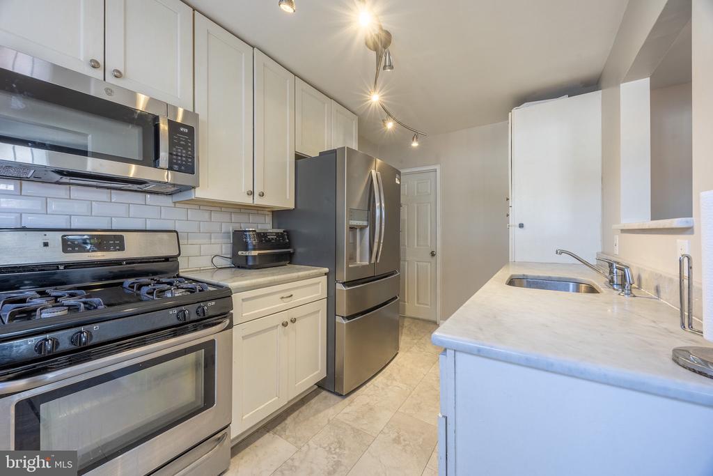 1419 PARKLANE ROAD