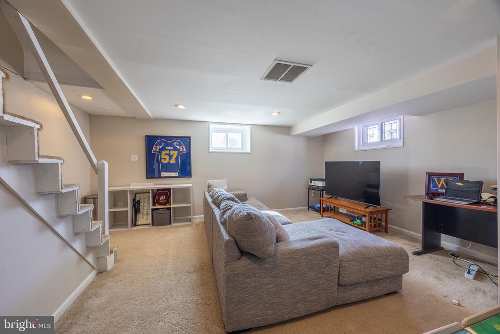 1419 PARKLANE ROAD