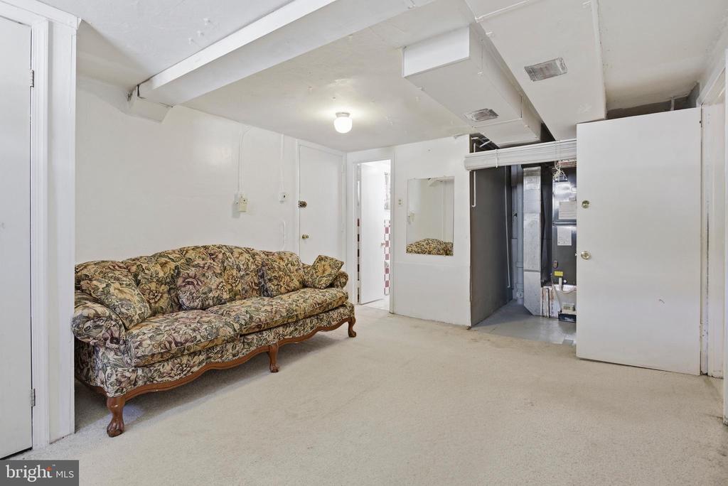 417 FOSTER DRIVE