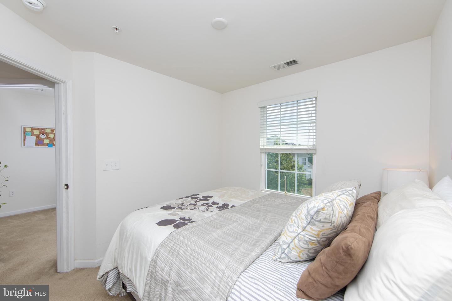 65 OLD CEDARBROOK ROAD Unit: 9