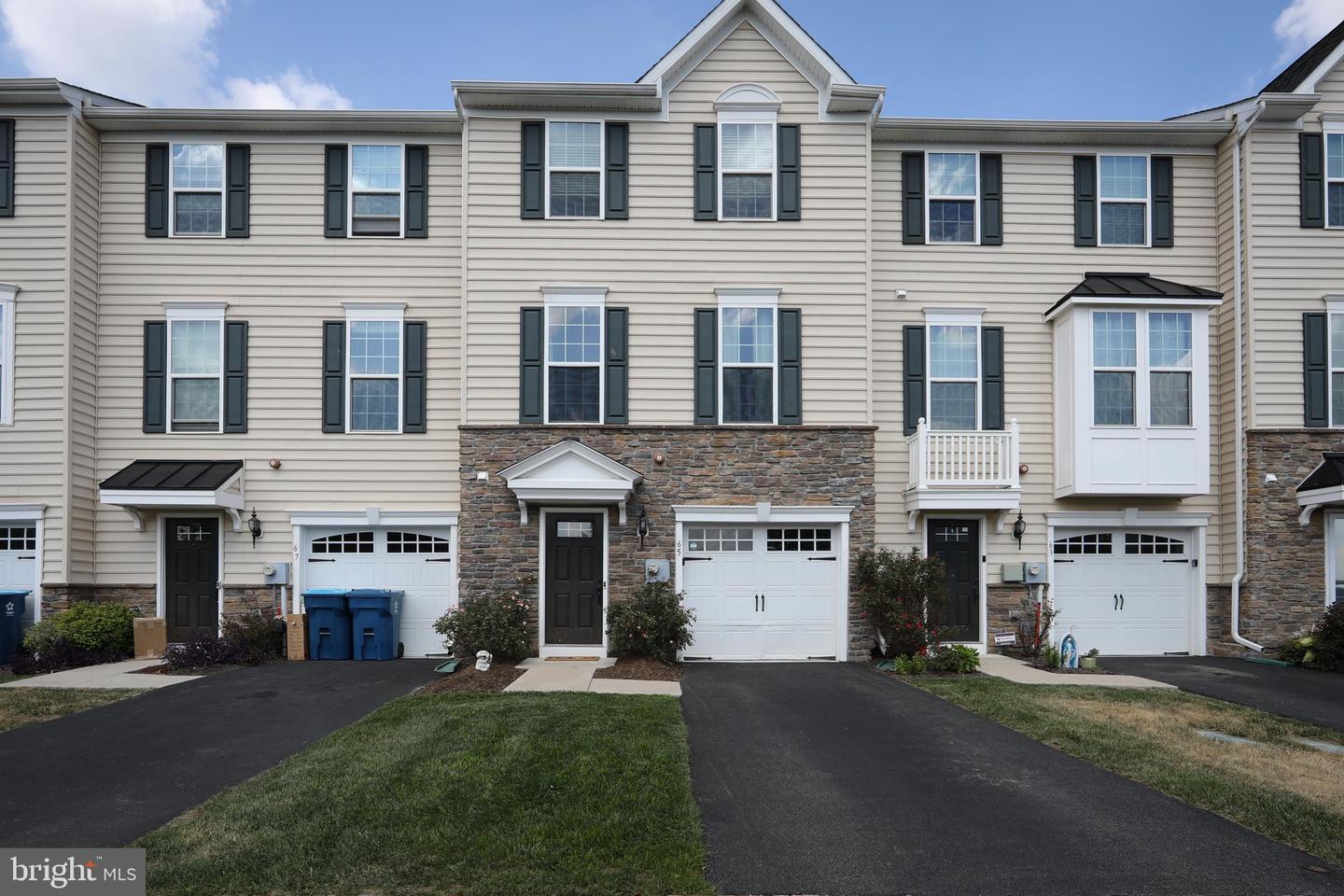 65 OLD CEDARBROOK ROAD Unit: 9