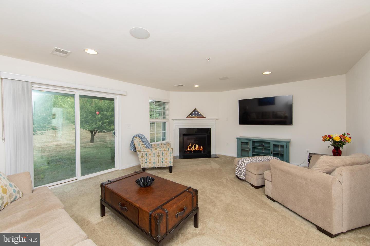 65 OLD CEDARBROOK ROAD Unit: 9