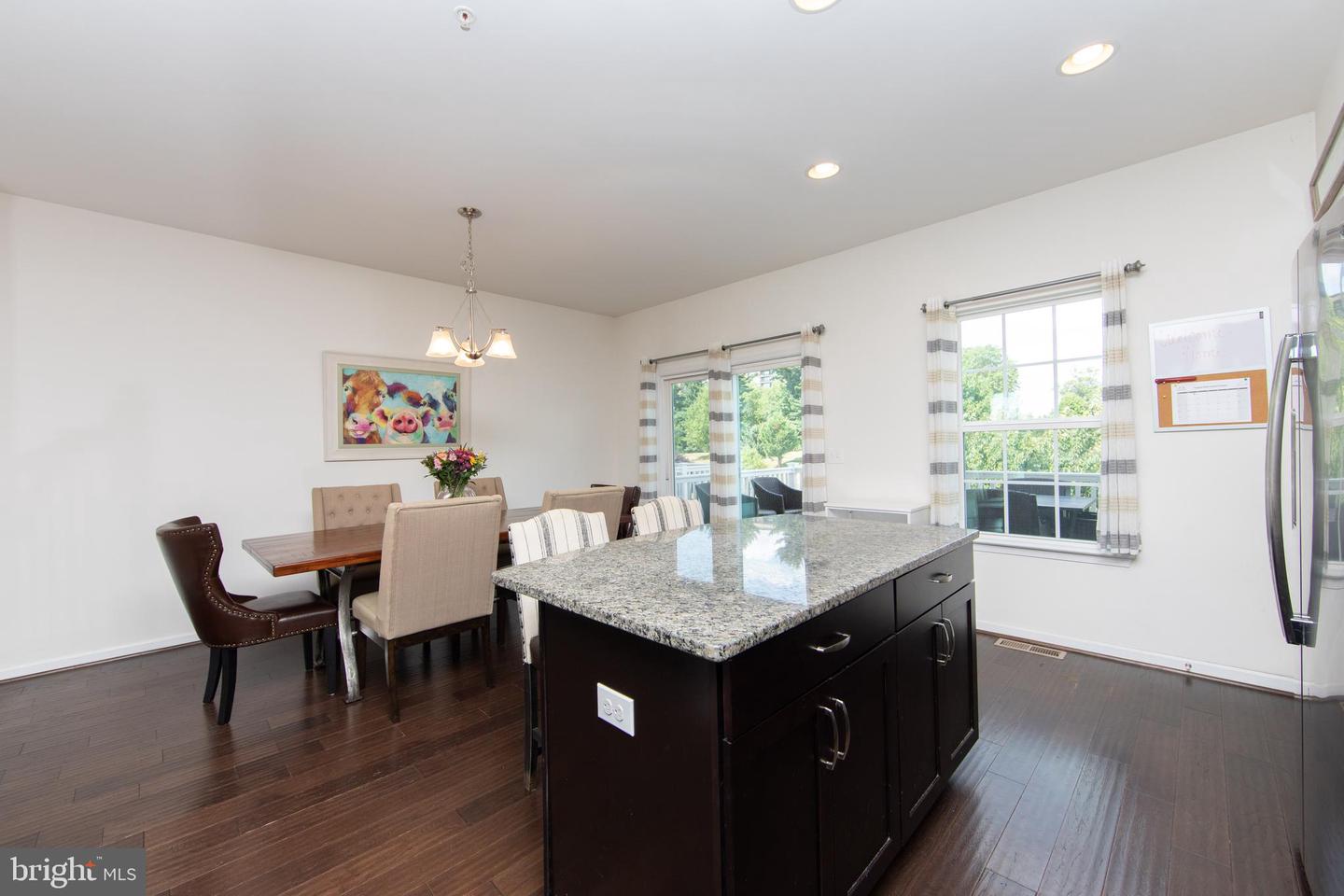 65 OLD CEDARBROOK ROAD Unit: 9