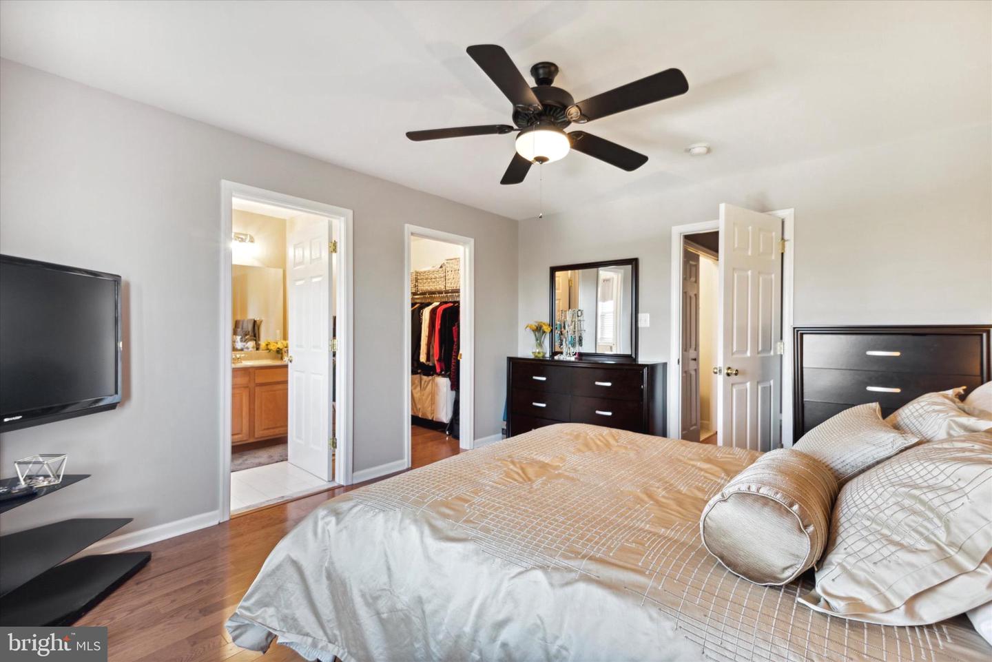 719 CEDAR LANE