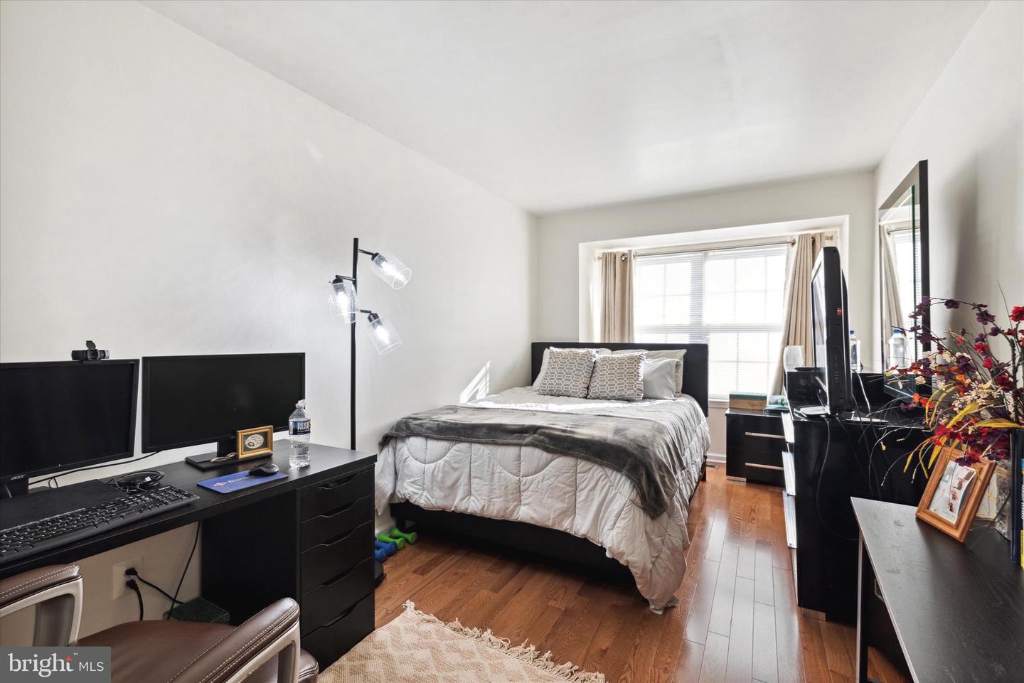 719 CEDAR LANE