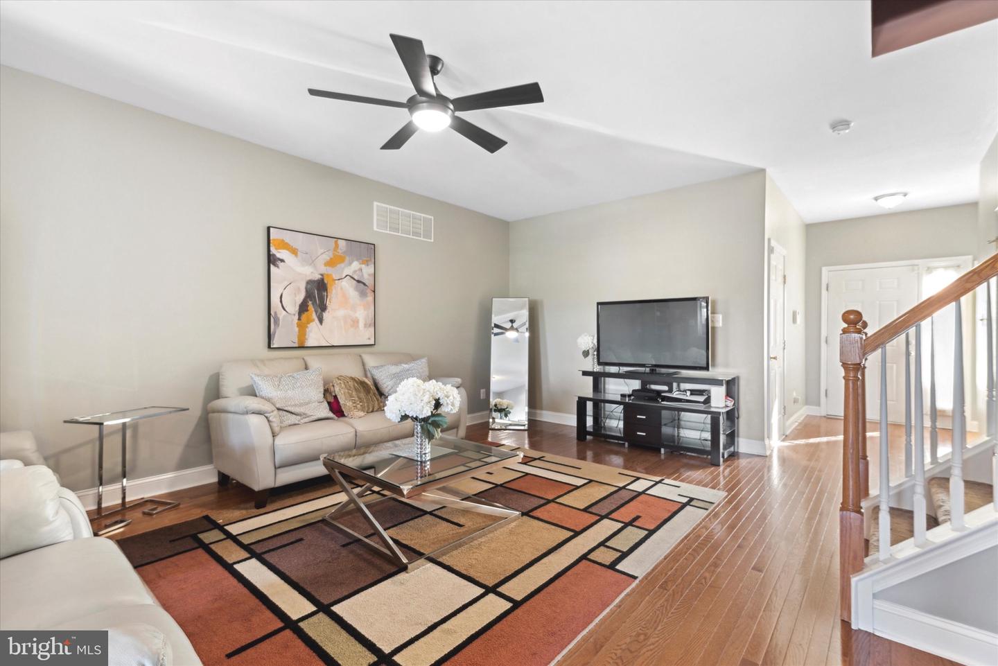 719 CEDAR LANE