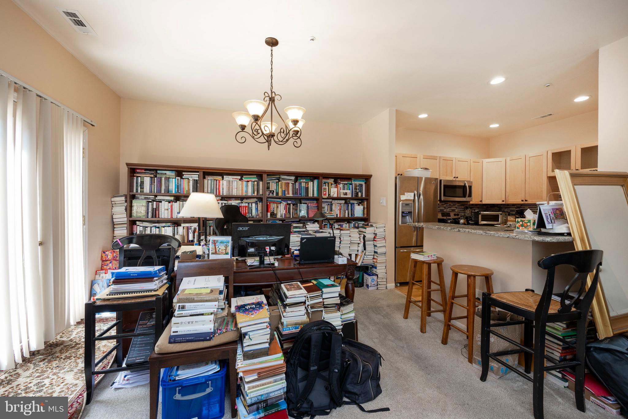 1605 Naomis Ct #1605