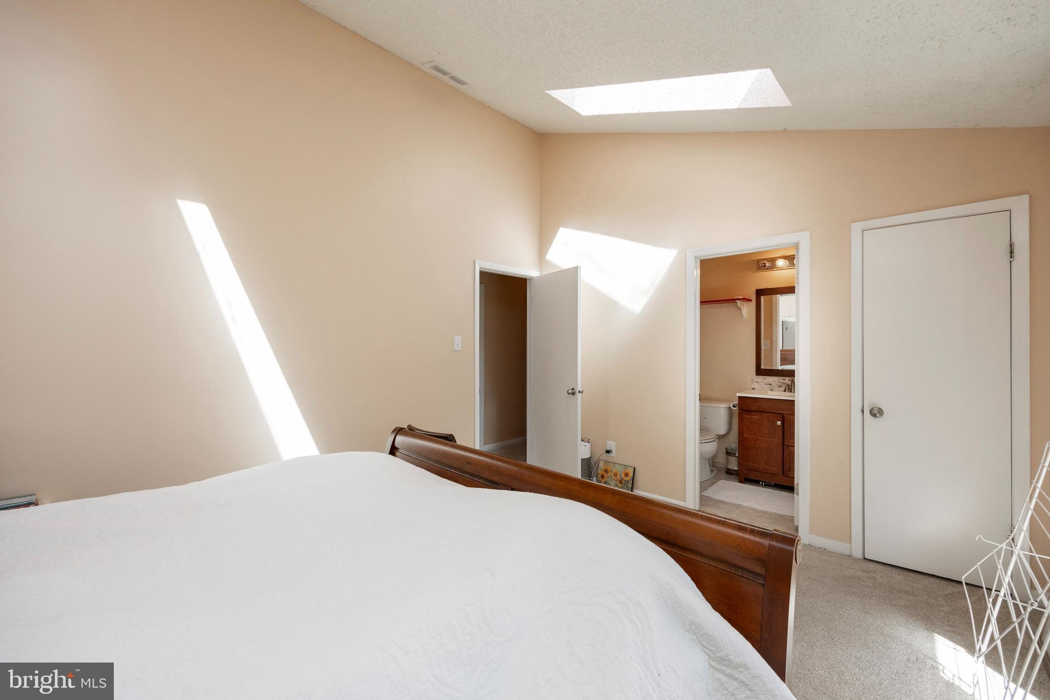1605 Naomis Ct #1605