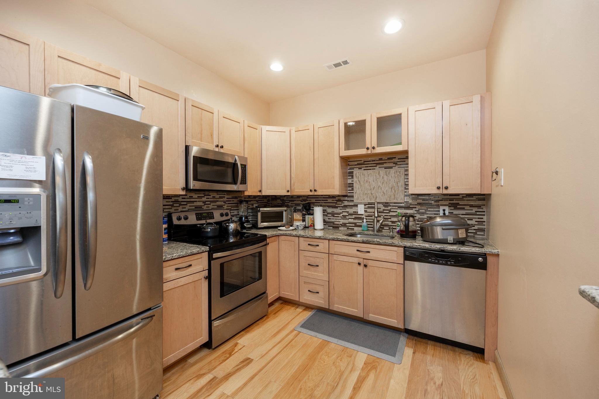 1605 Naomis Ct #1605