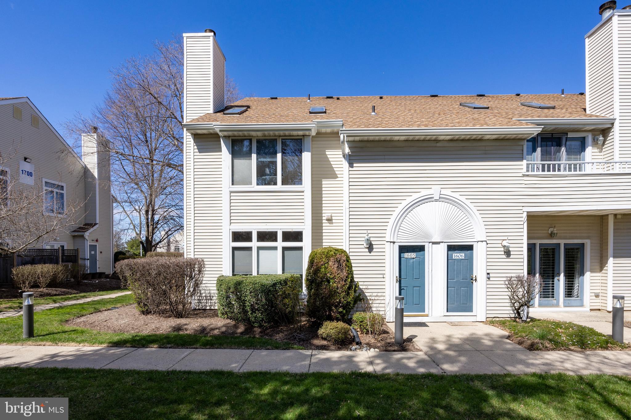 1605 Naomis Ct #1605