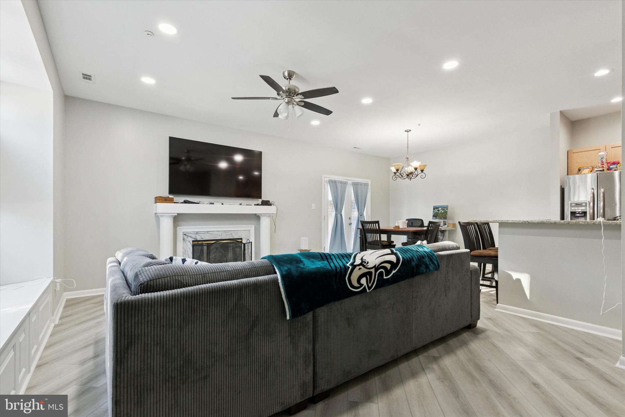 1605 NAOMIS COURT 1605