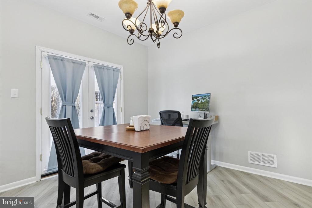 1605 NAOMIS COURT 1605