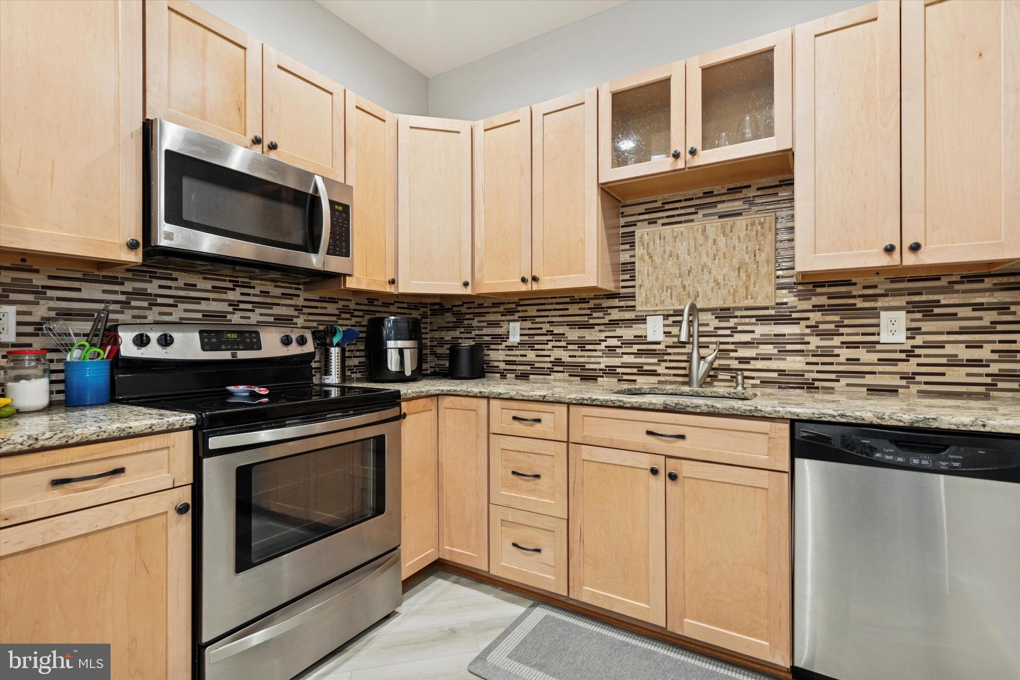 1605 NAOMIS COURT 1605