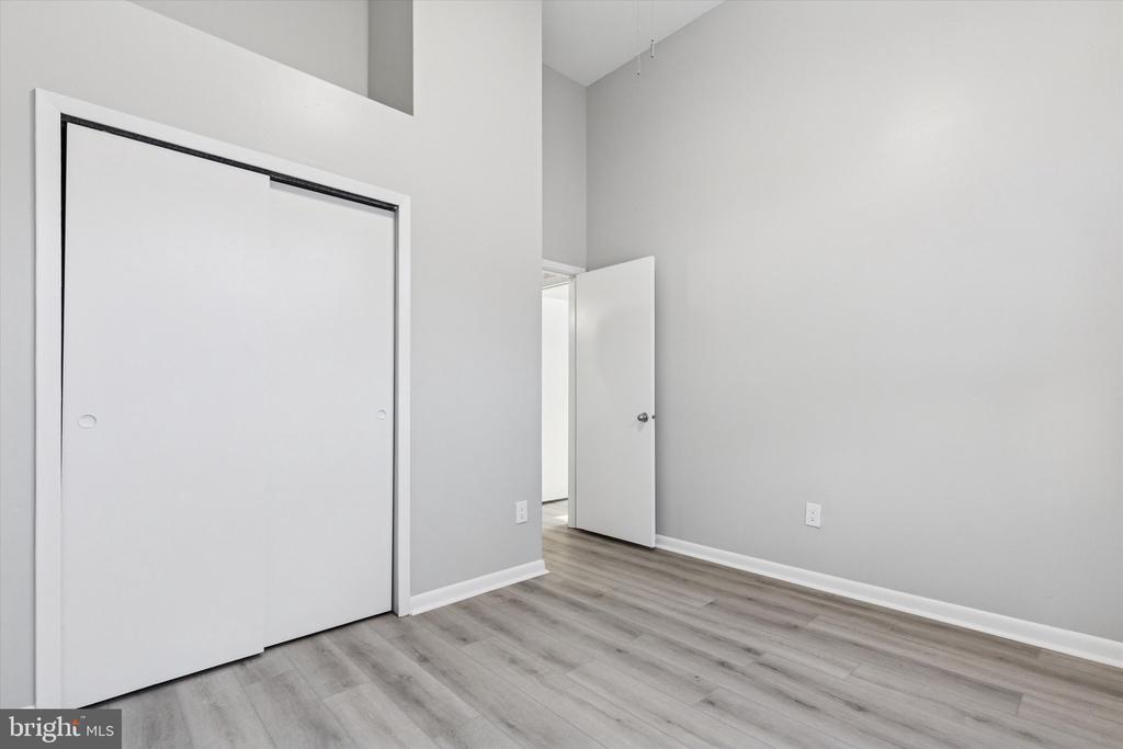 1605 NAOMIS COURT 1605