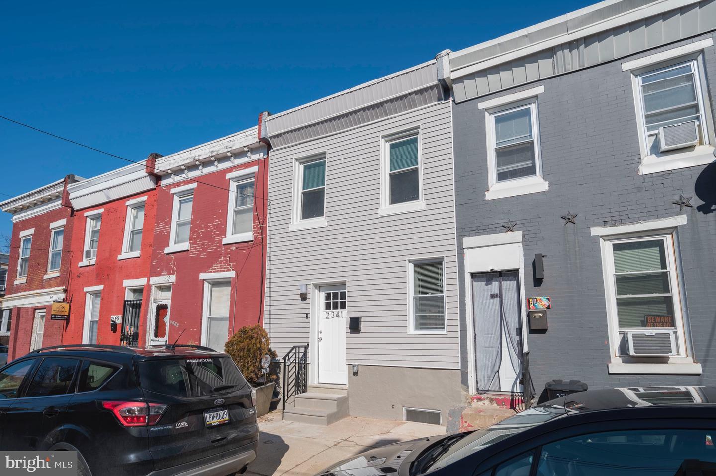 2341 W SERGEANT STREET