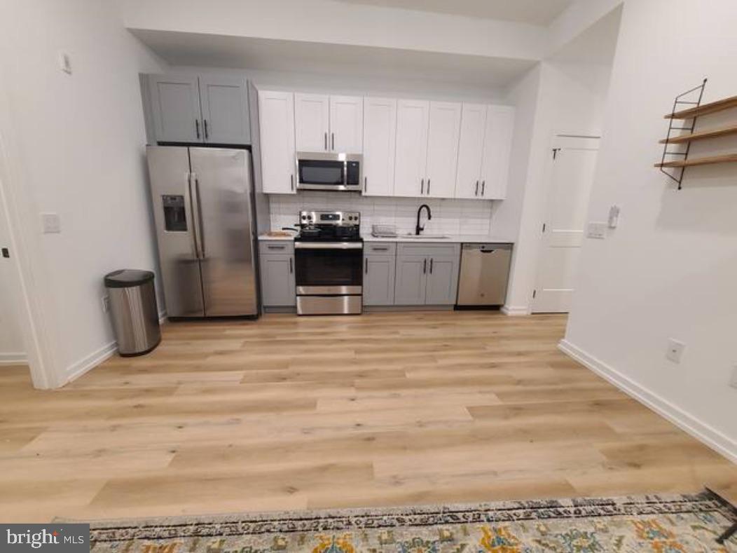 1327 N MARSTON STREET Unit: 101