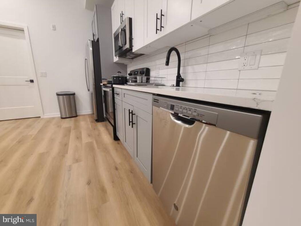 1327 N MARSTON STREET Unit: 101