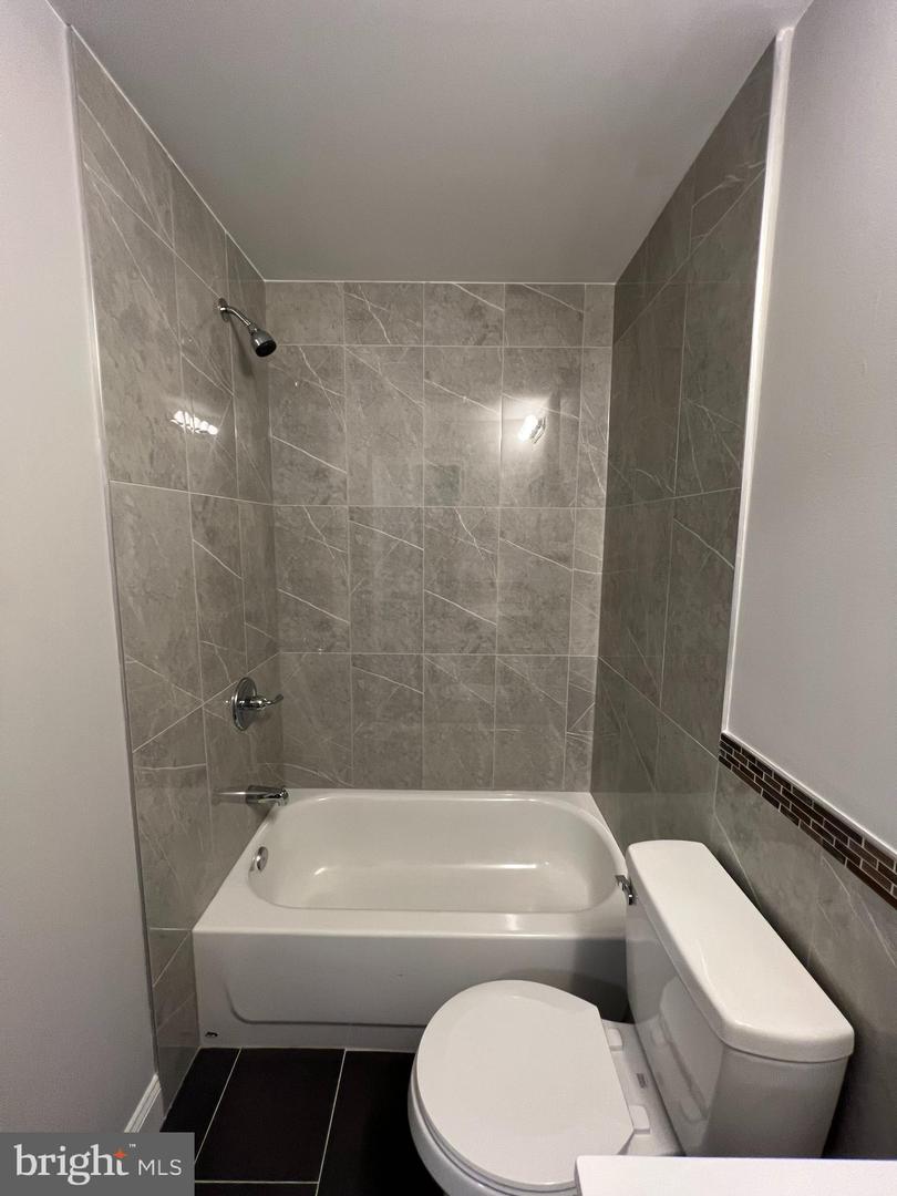 837 S 57TH STREET