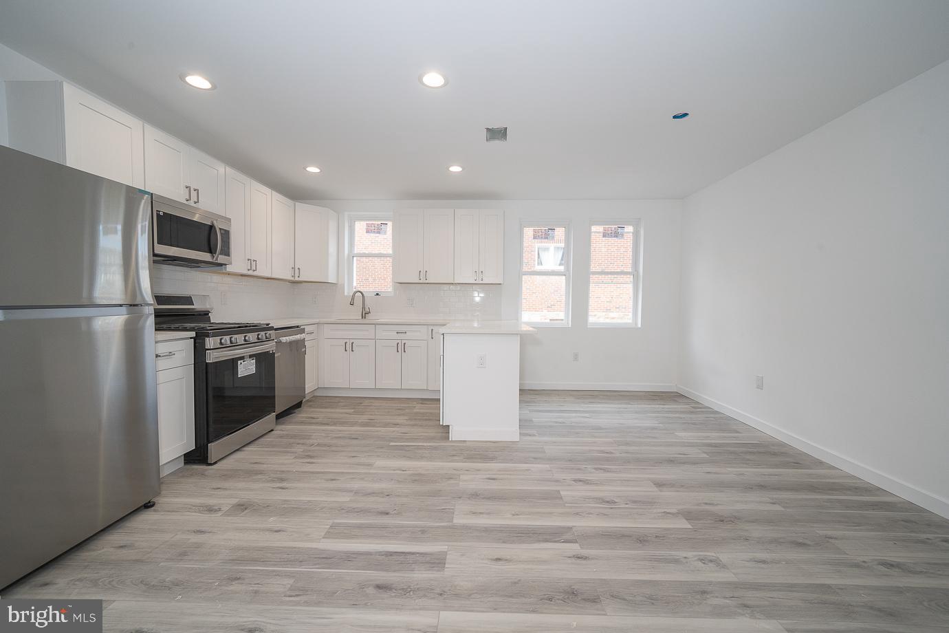 6338 LARGE STREET