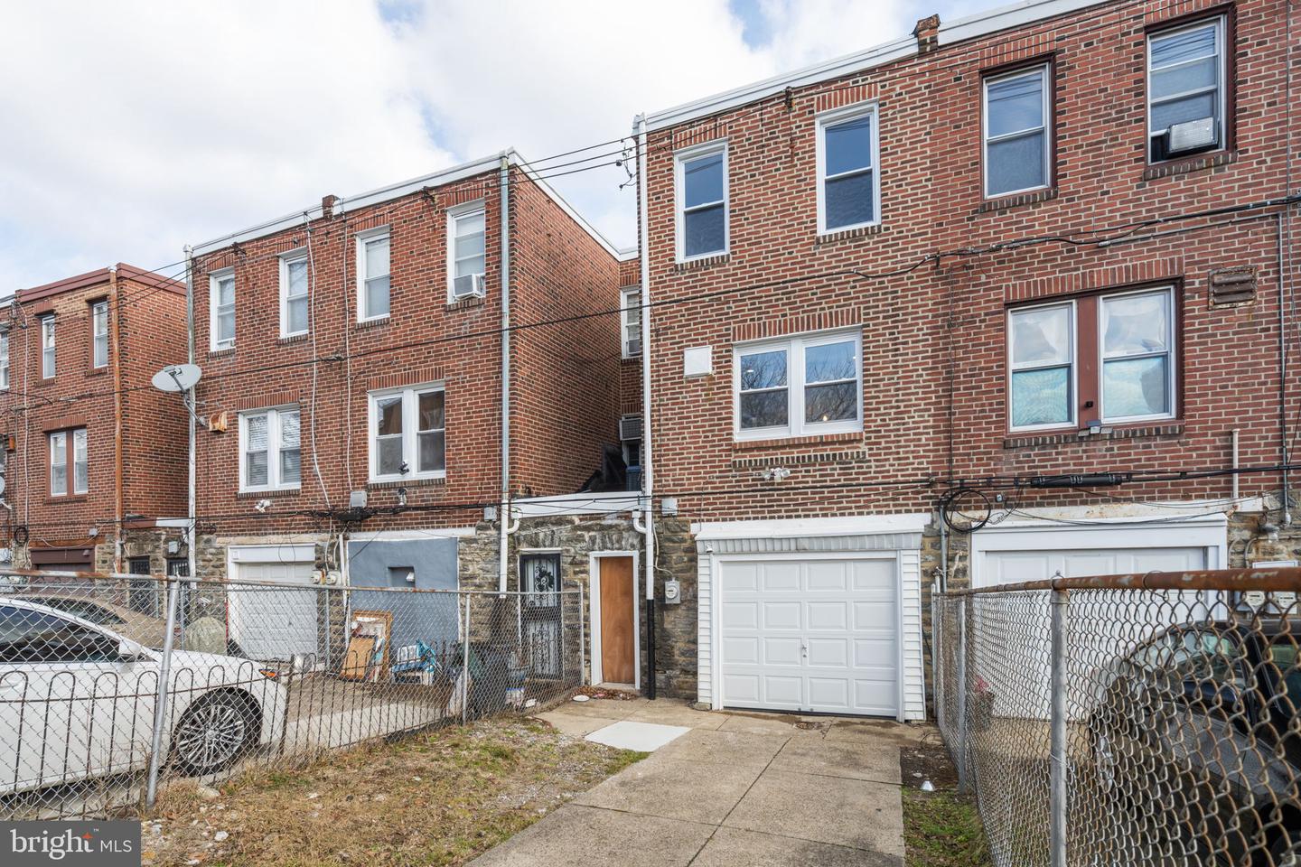 7208 LIMEKILN PIKE