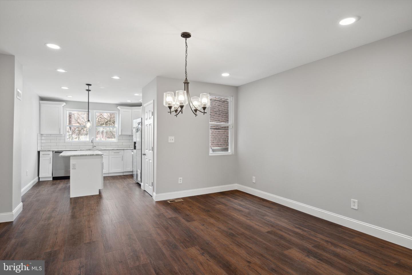 7208 LIMEKILN PIKE