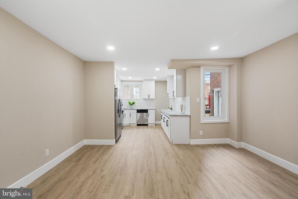 340 E Vernon Rd