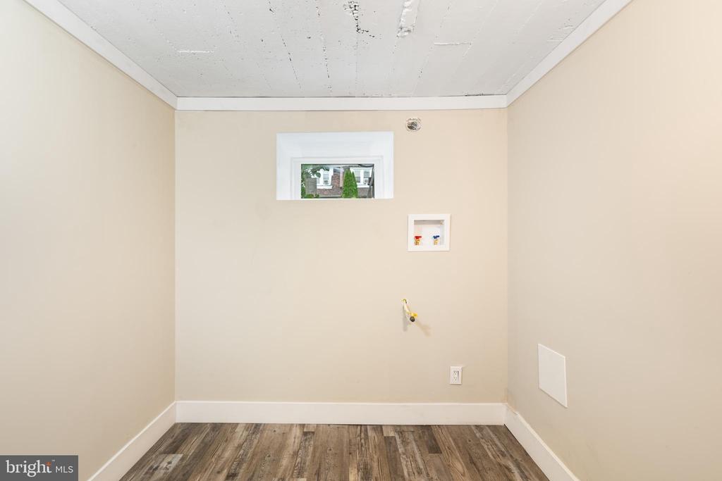 340 E Vernon Rd