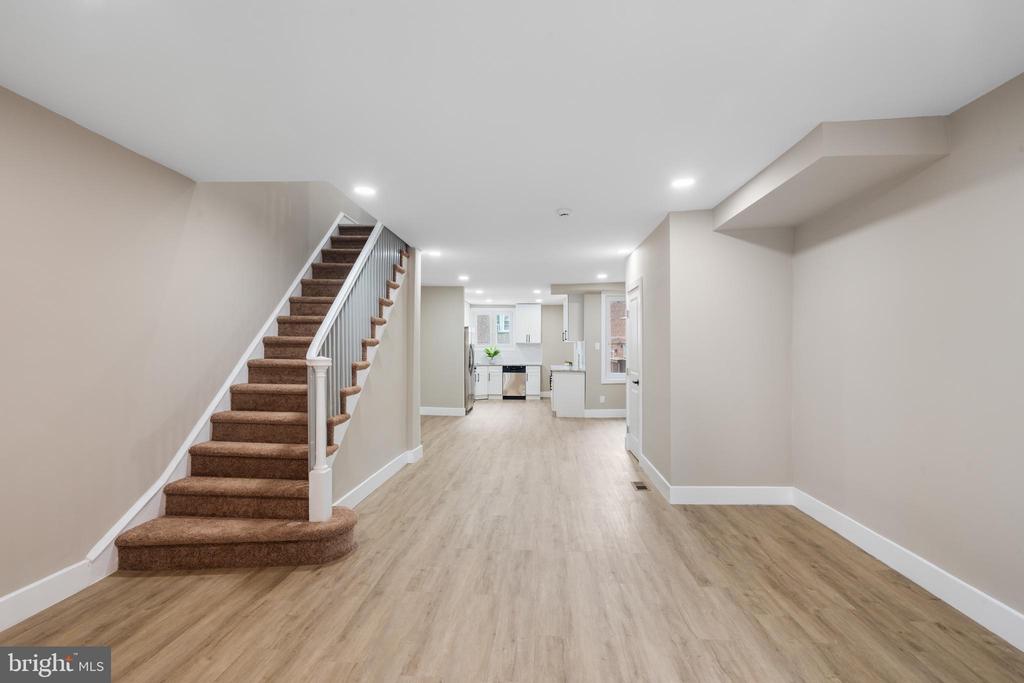 340 E Vernon Rd