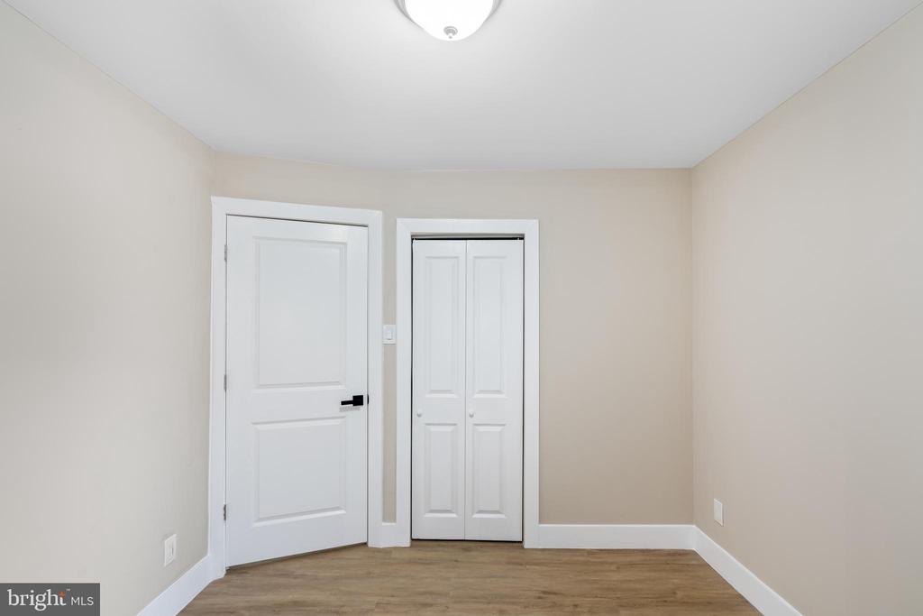 340 E Vernon Rd