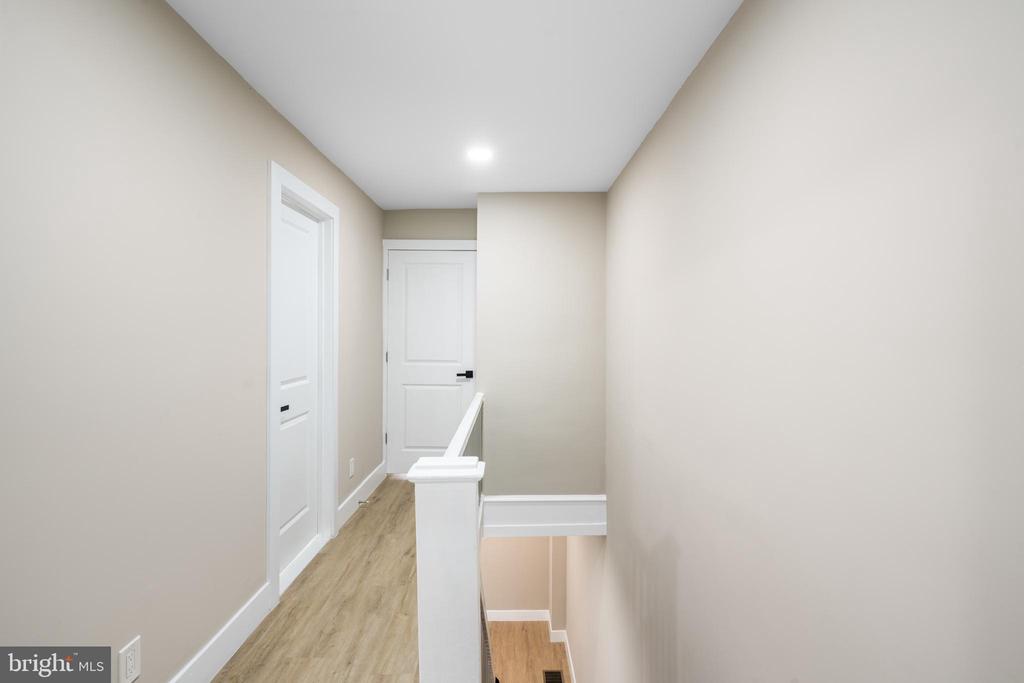 340 E Vernon Rd