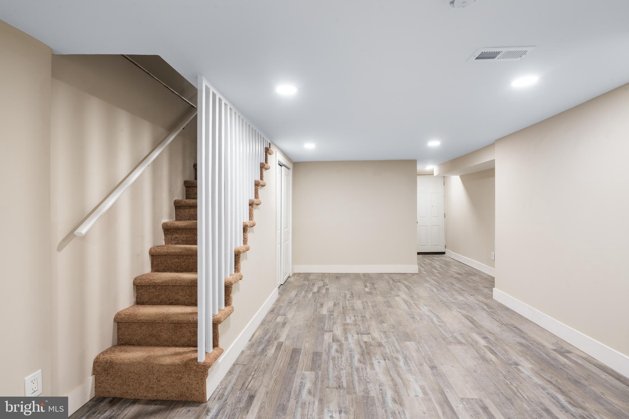 340 E Vernon Rd