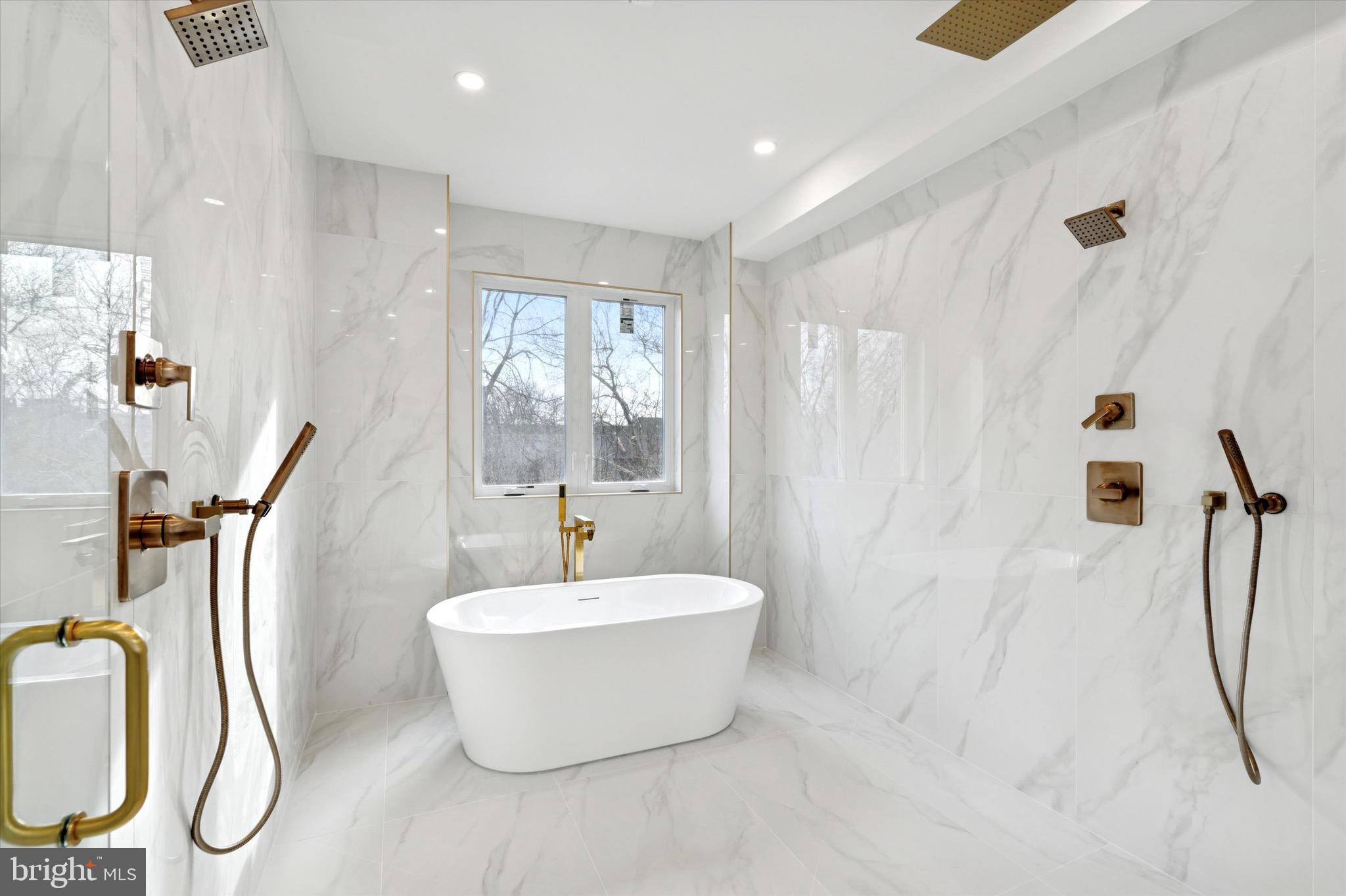 530 E BRINTON STREET