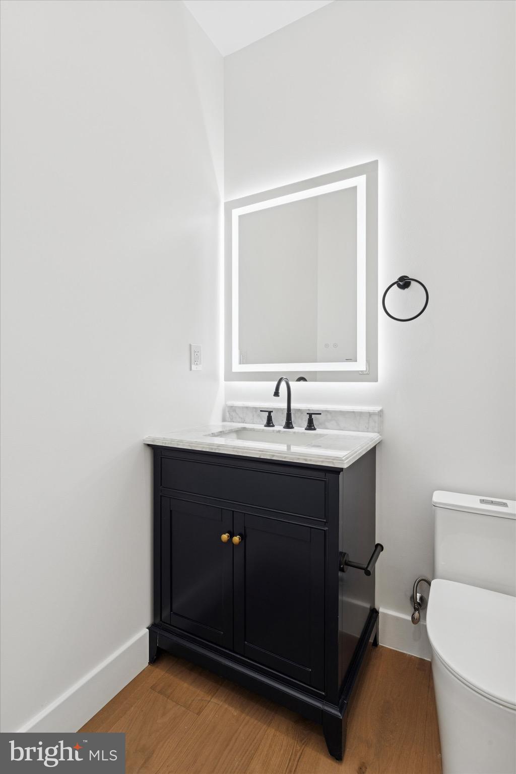 530 E BRINTON STREET