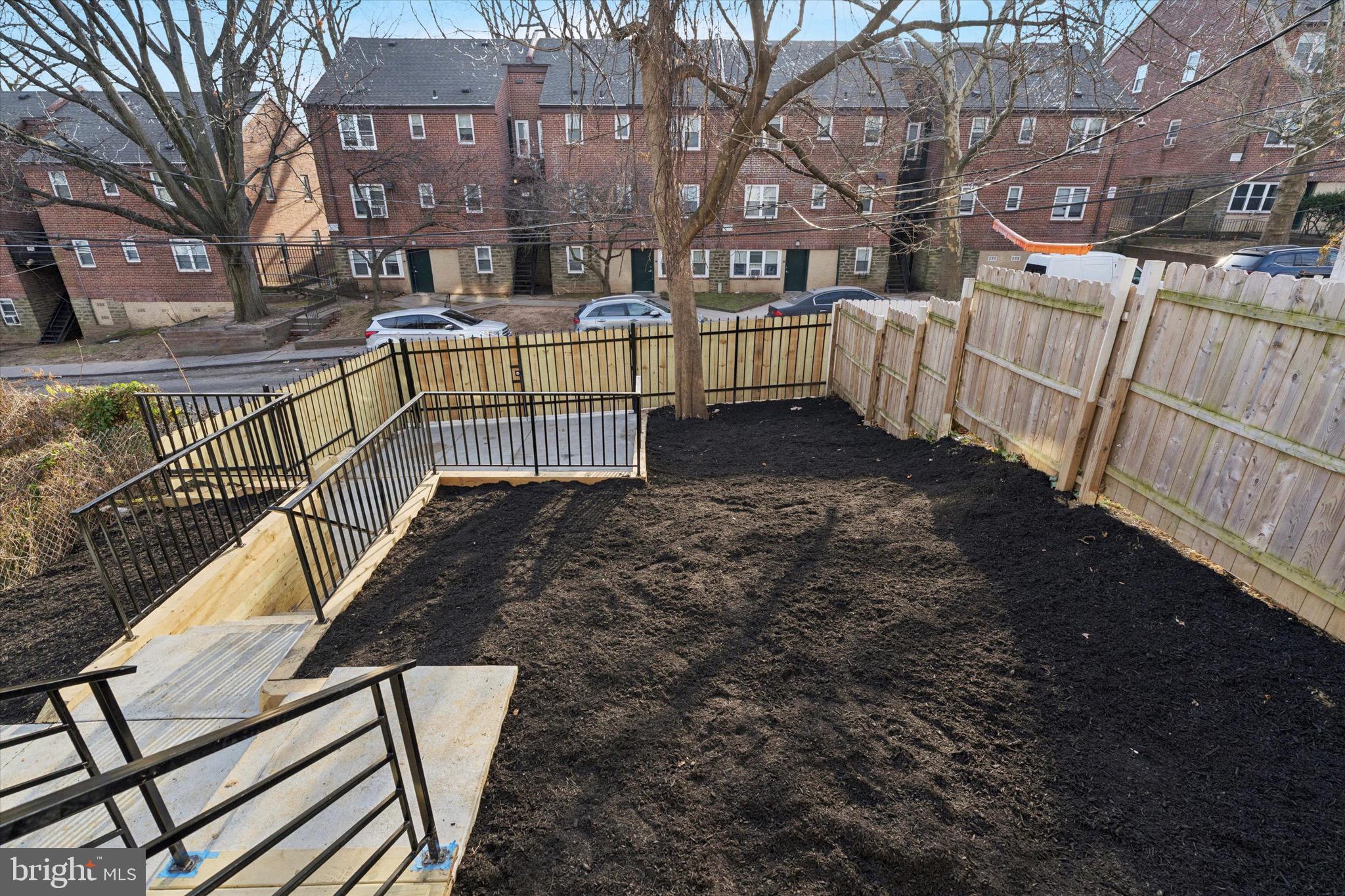 530 E BRINTON STREET