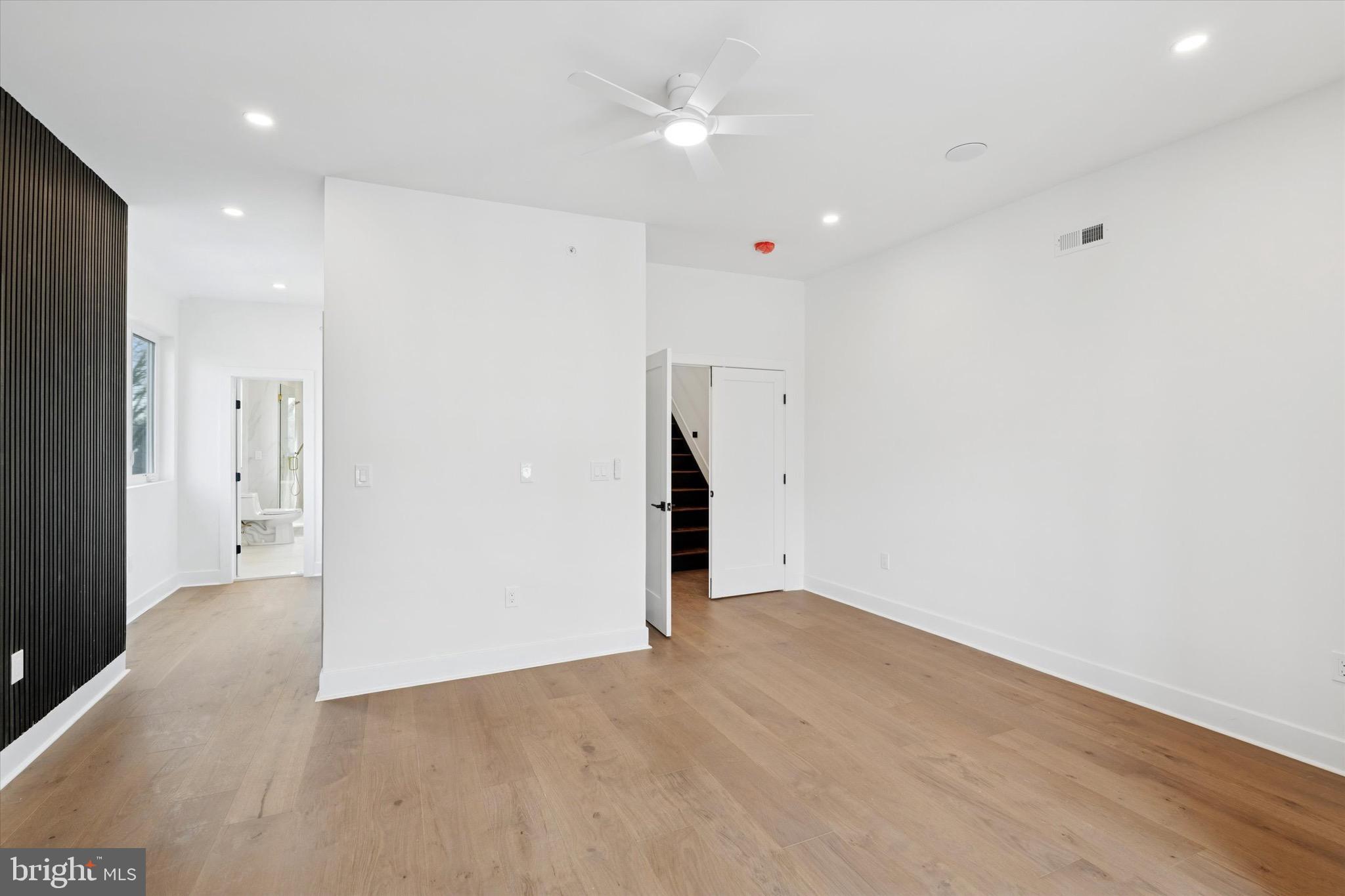 530 E BRINTON STREET