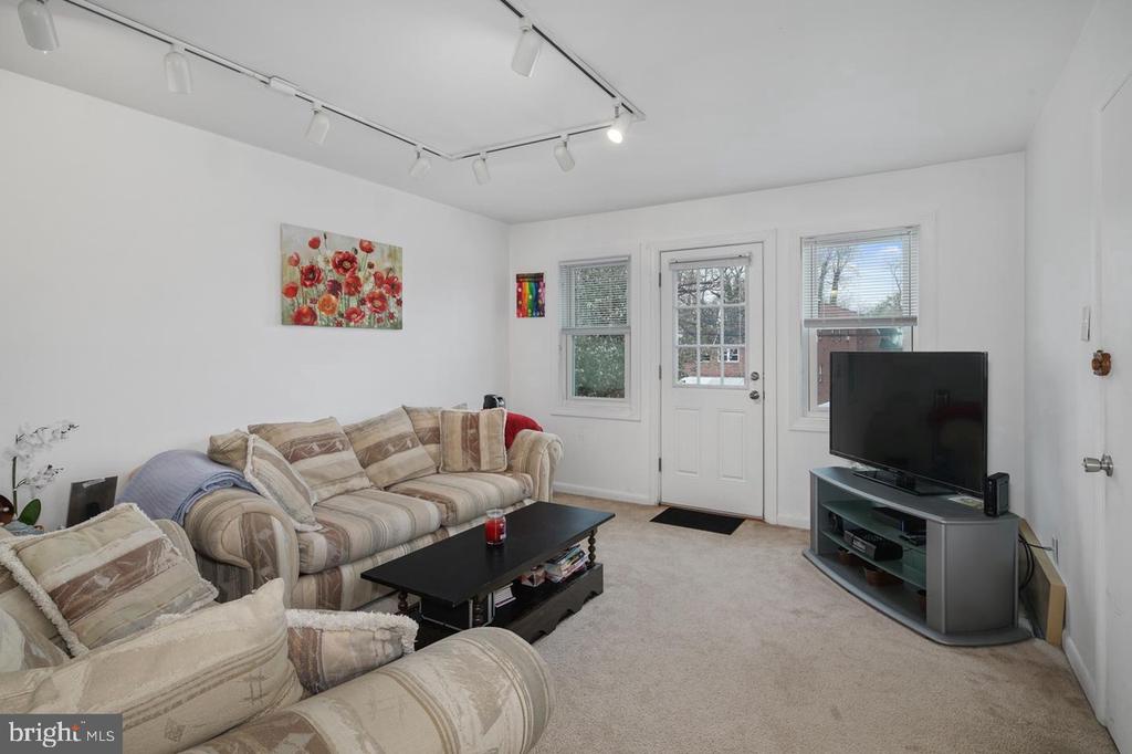 2702 CRANSTON ROAD