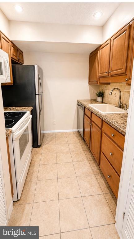 600 EDISON AVENUE Unit: 638