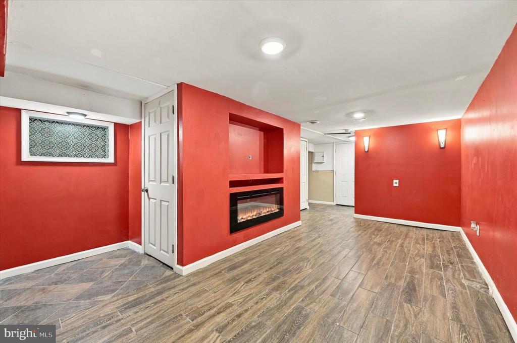 5500 ANGORA TERRACE