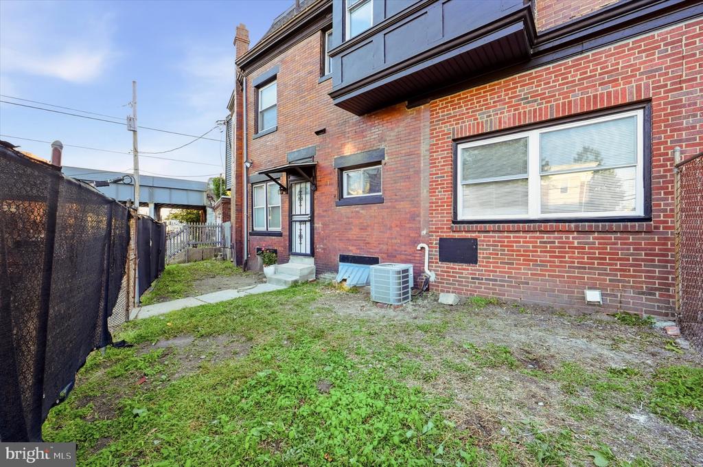 5500 ANGORA TERRACE