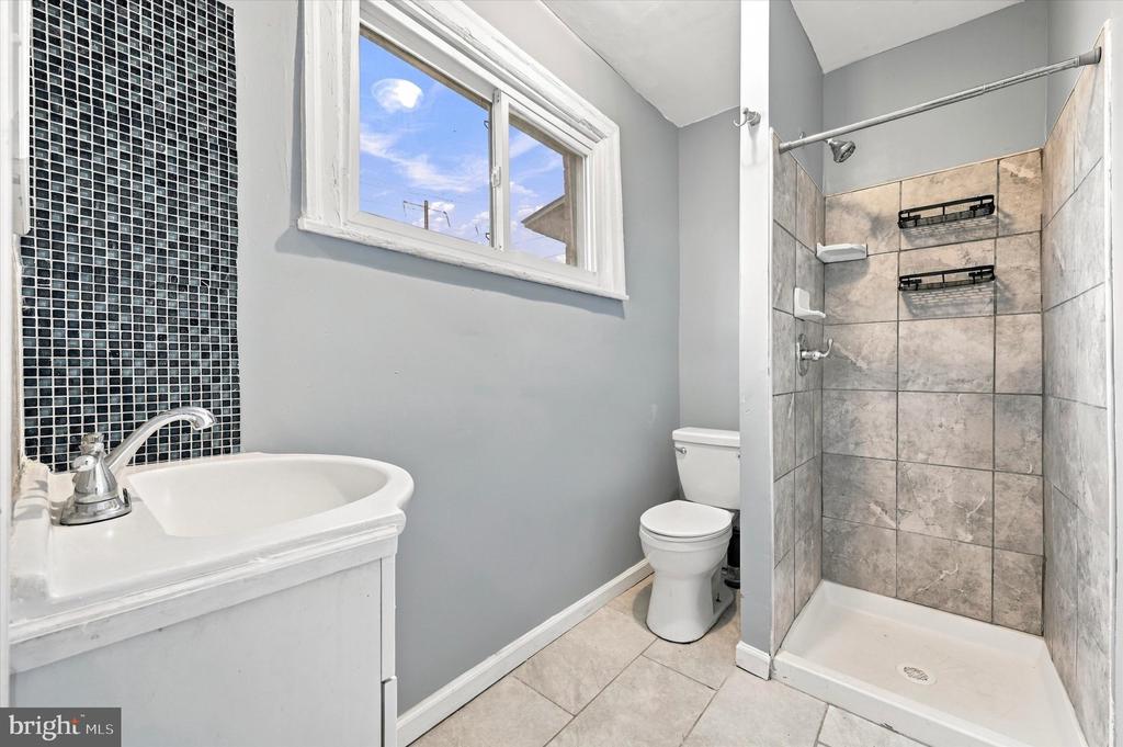 5500 ANGORA TERRACE