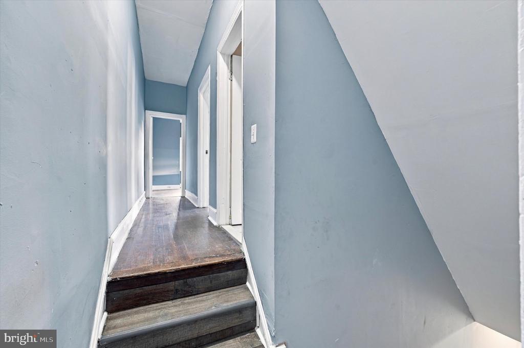 5500 ANGORA TERRACE