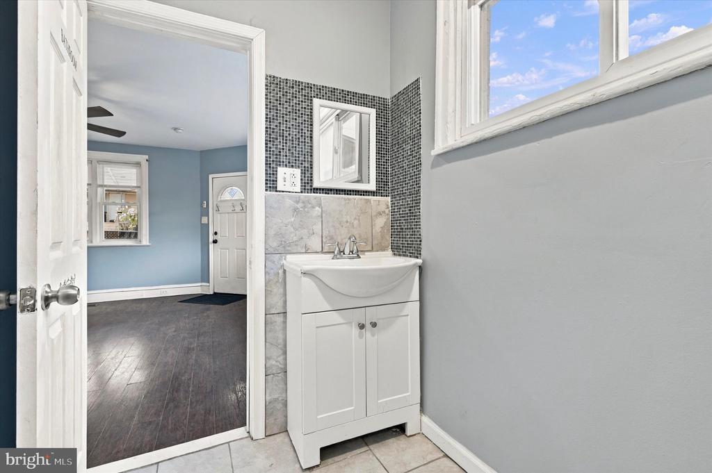 5500 ANGORA TERRACE