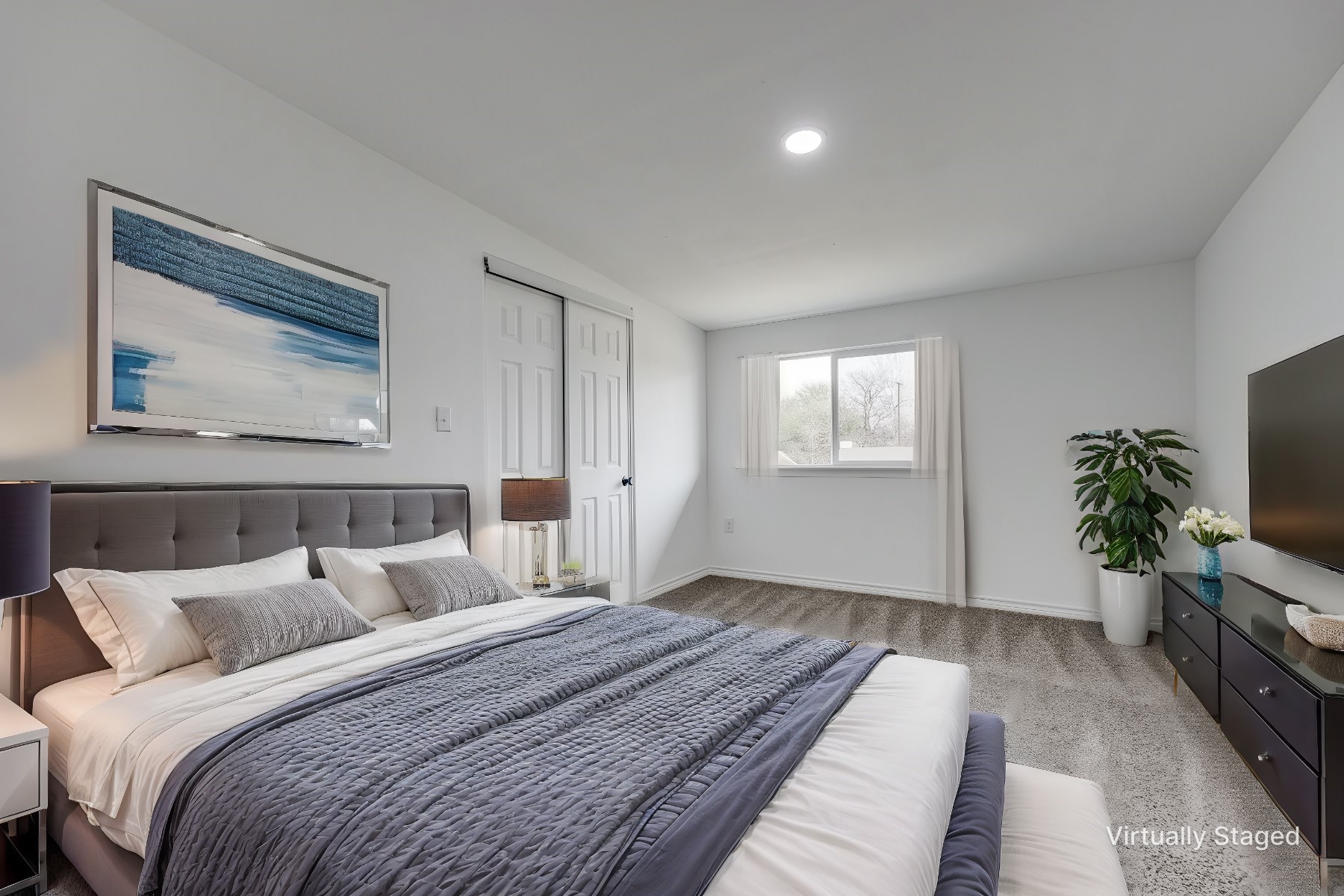 3202 N Calais Street